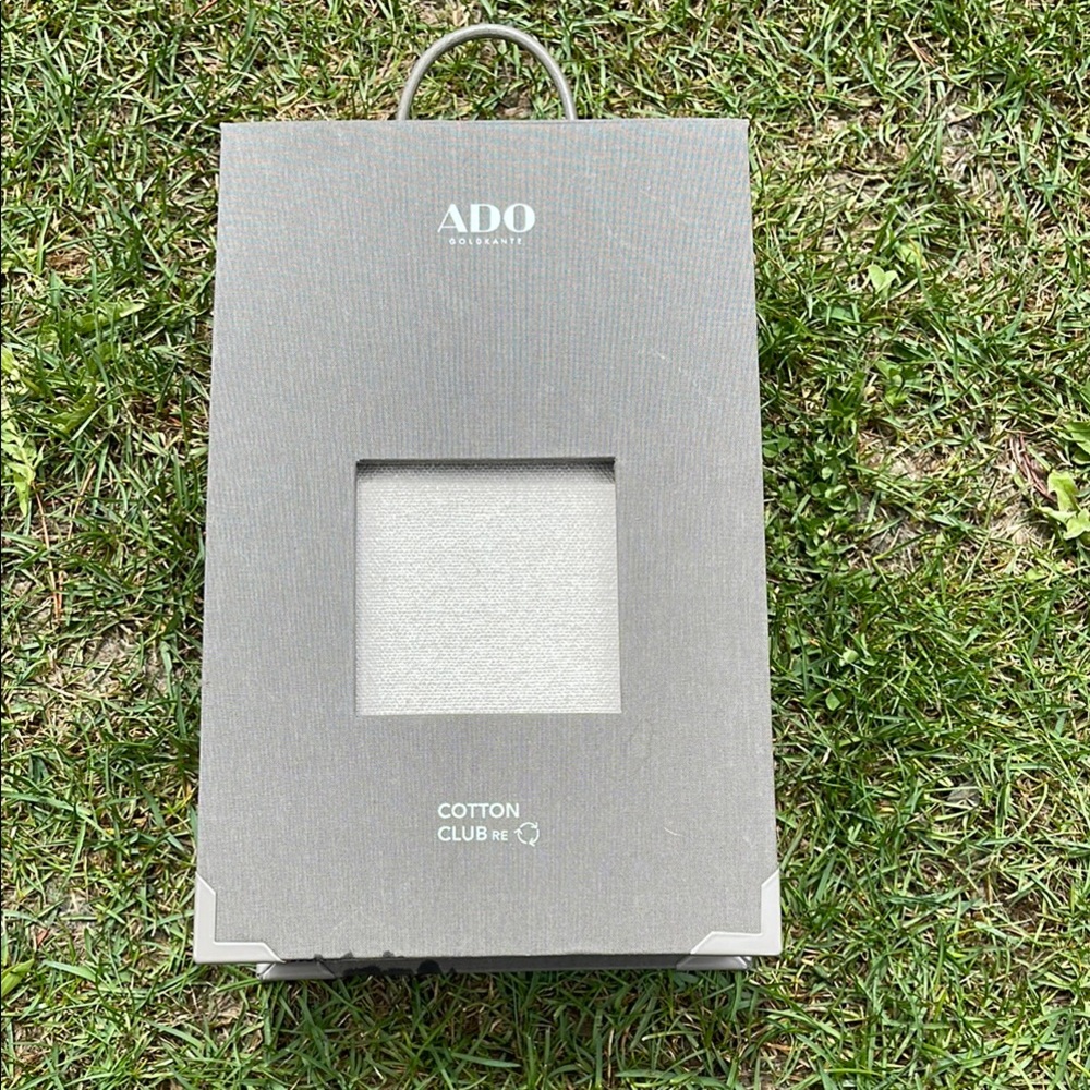 Minimalist Gray Album Cover with Textured Finish